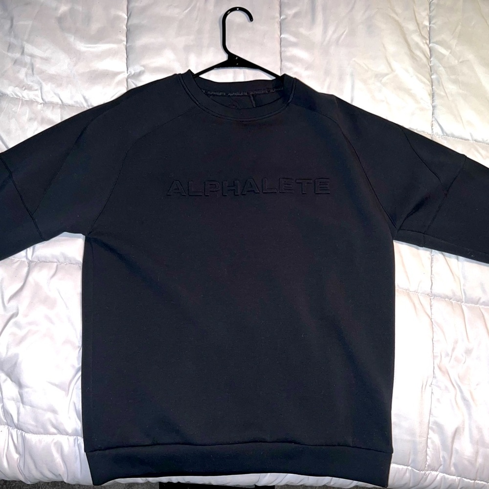 Black Alphalete crewneck - size L - brand new, never worn
